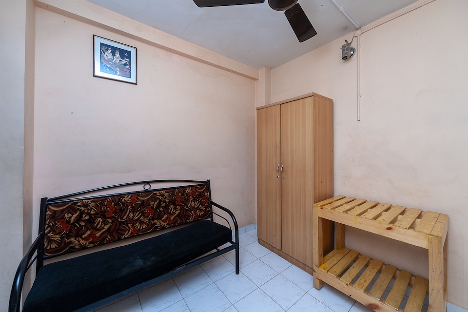 OYO 29084 Sai Ramesh Guest House, Velachery, Chennai