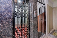 Hotel O Golden Pride