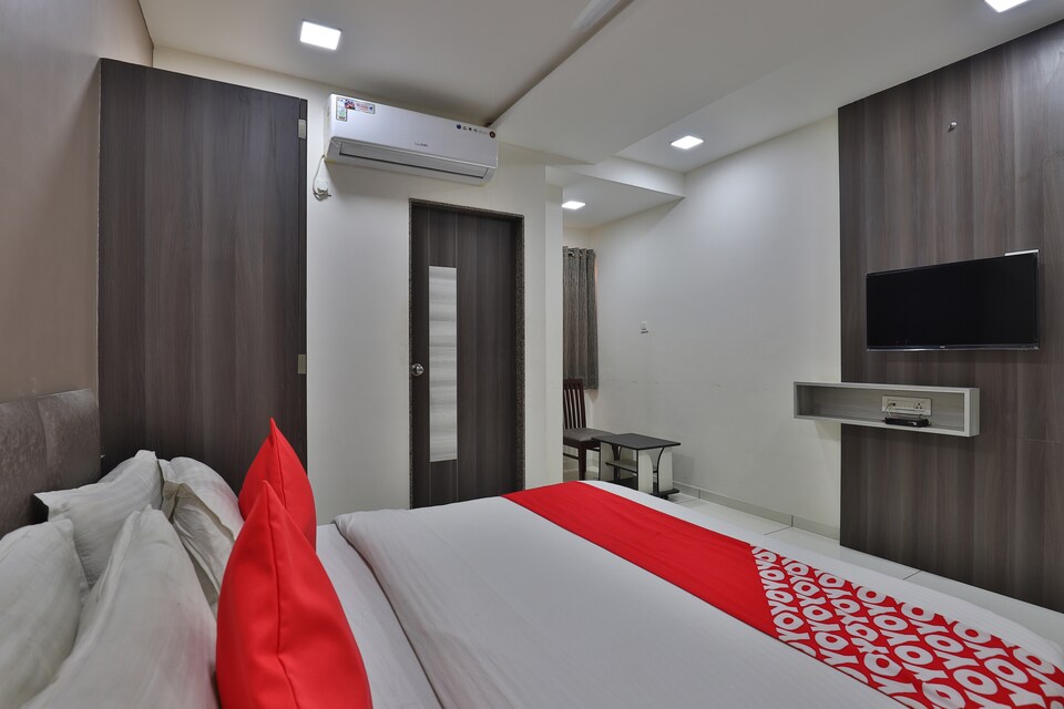 OYO 29107 Hotel The Gulmohar Inn, Mehsana, Mehsana