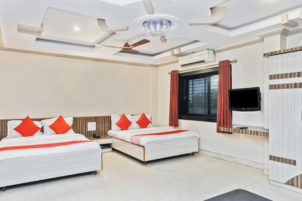 OYO 29114 Suraj Residency, Shirdi, Shirdi