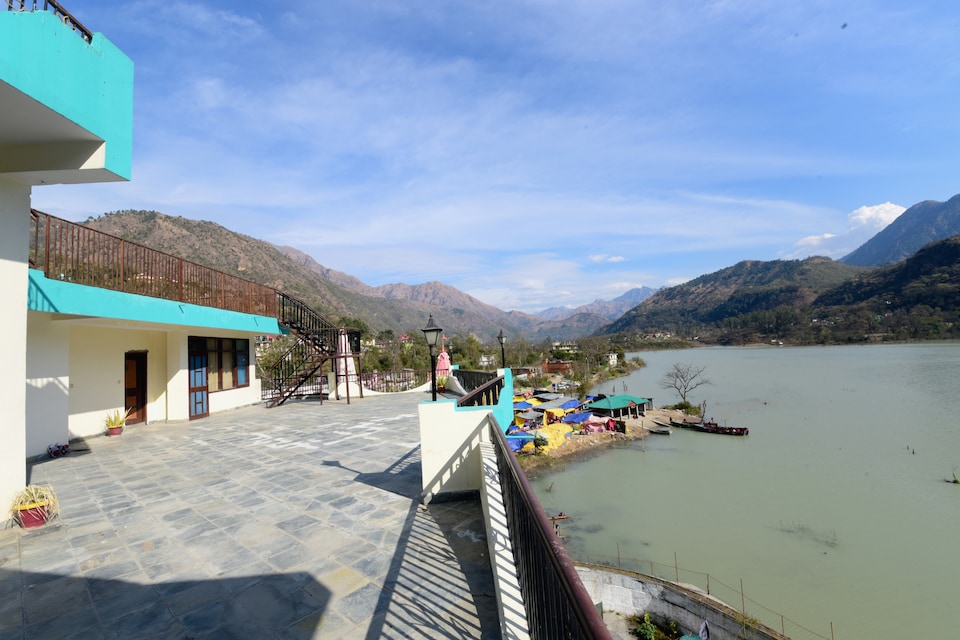 OYO 29117 Hot Spring, Mashobra-Naldera, Shimla