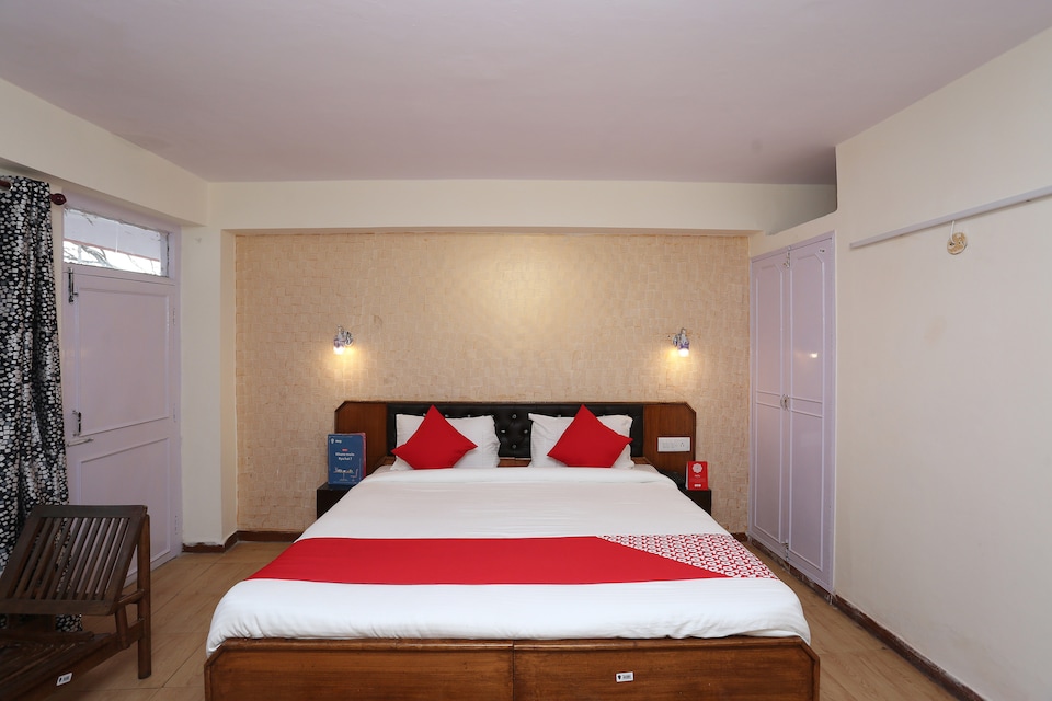 OYO Flagship 29128 Hotel Atithi Jakhu Ropeway, The Mall Road-Shimla, Shimla