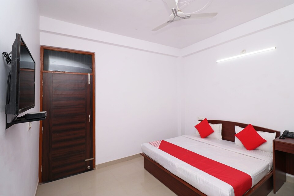 LIVE as LCK2443, Gomti Nagar Lucknow, लखनऊ