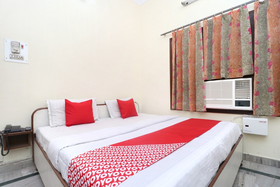 Prop Live in New code - ASR524, Mall Road Amritsar, Amritsar