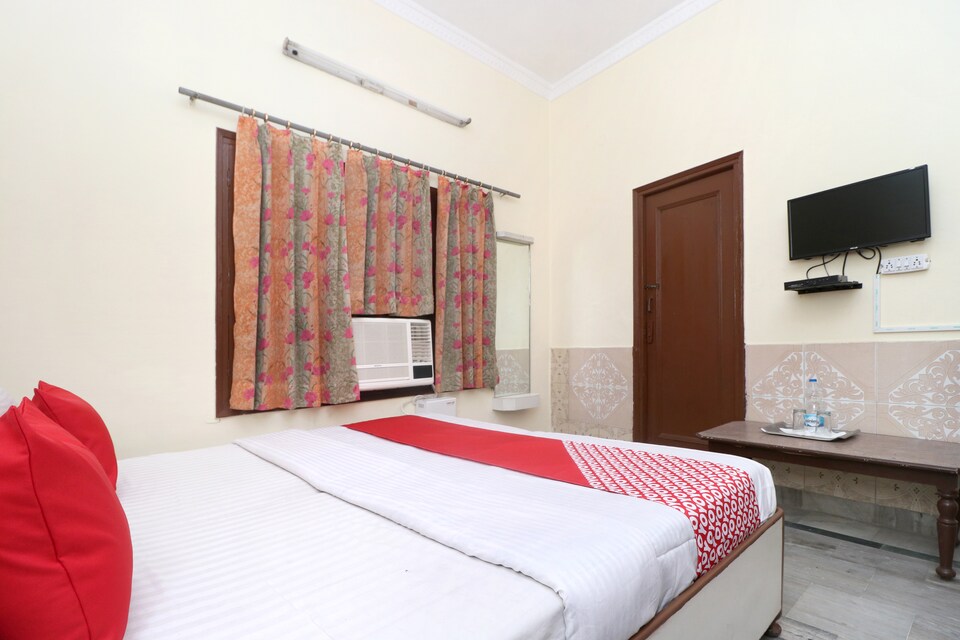 Prop Live in New code - ASR524, Mall Road Amritsar, Amritsar