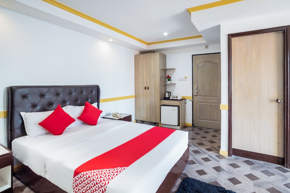 OYO 138 White Palace Hotel, Malate Manila, Manila