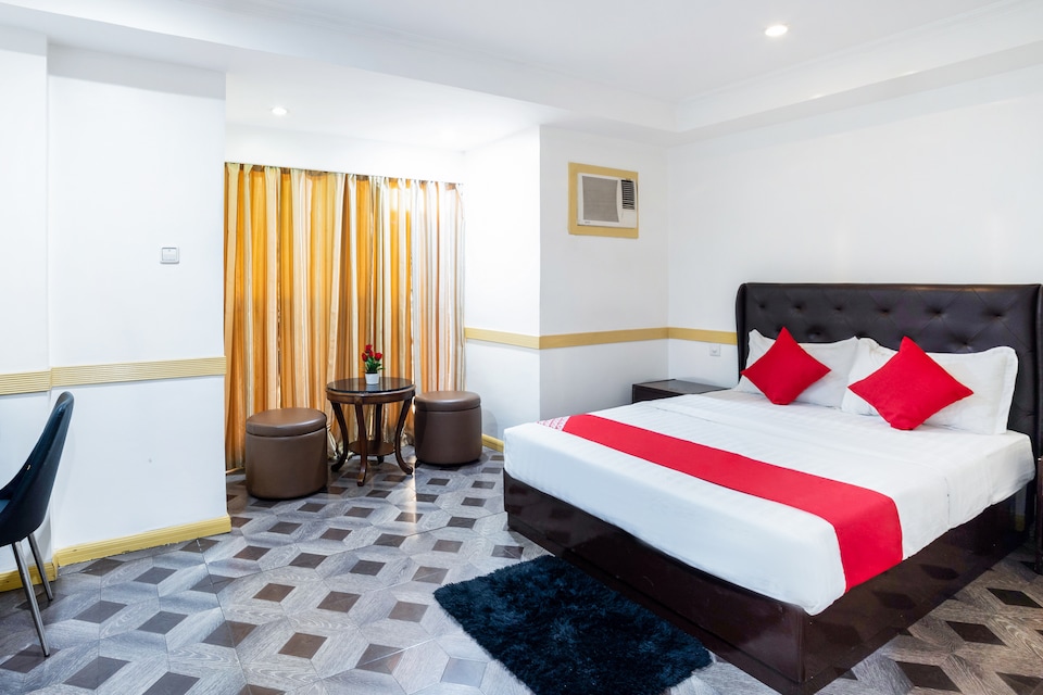 OYO 138 White Palace Hotel, Malate Manila, Manila