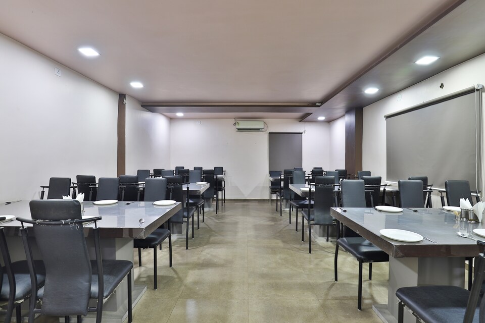 OYO 29154 Hotel Platinum, Junagadh, Junagadh