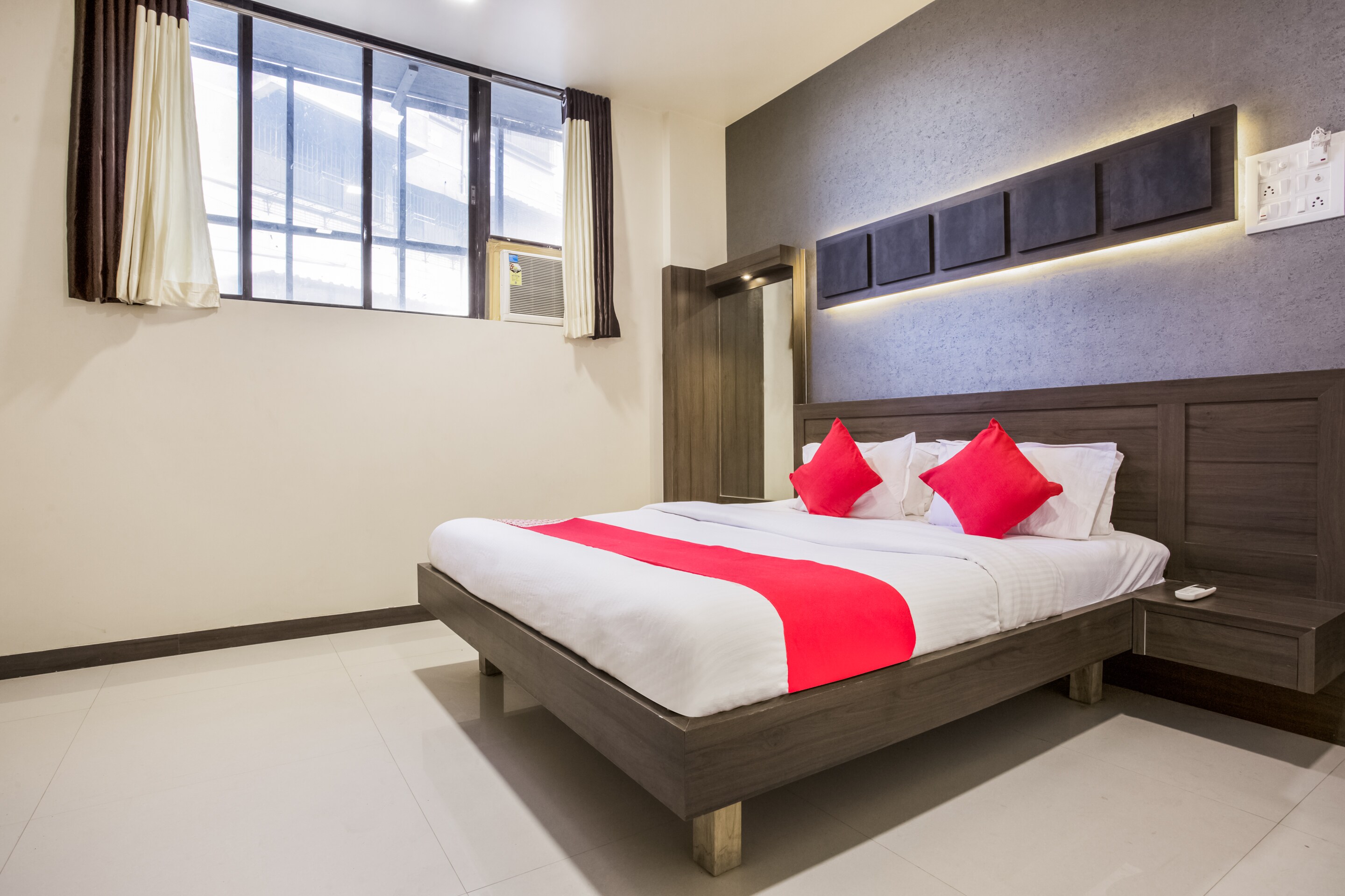 Hotels near Ambernath Railway Station  Thane  Room     3500 night