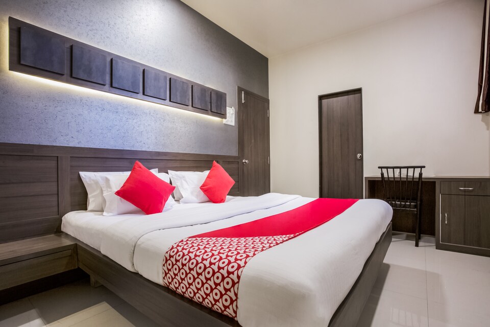 OYO 29169 Hotel Ambar, Mumbai - Kalyan - Ambernath, Mumbai