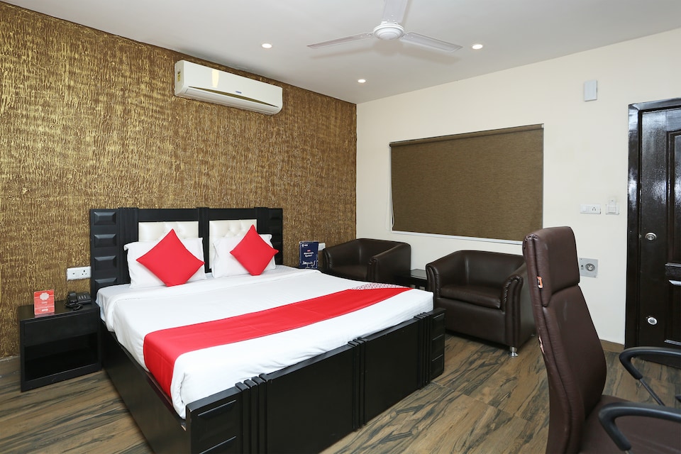 OYO The Grand, Jammu, Jammu, Jammu