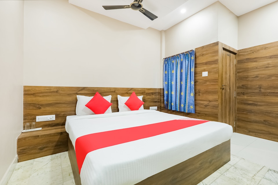 OYO 29178 Grand Stay, Hamidia Road Bhopal, Bhopal