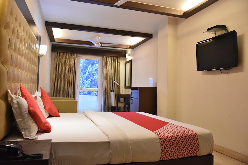 Capital O Metropolis Tourist Home Near Gurudwara Shri Bangla Sahib, Paharganj Delhi, दिल्ली