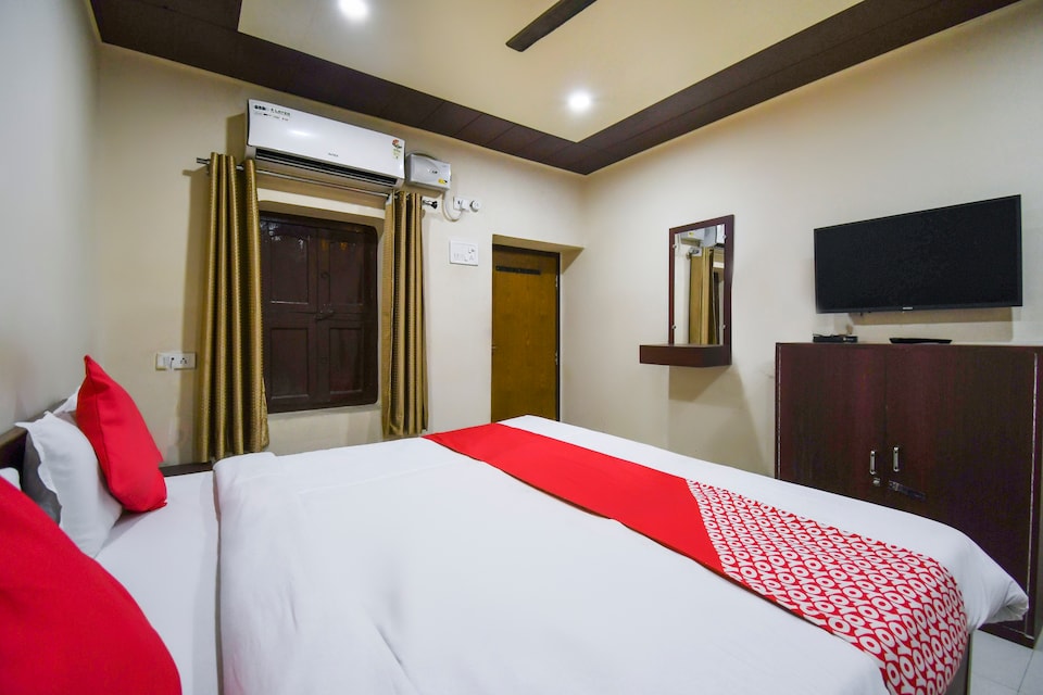 OYO 29186 Hotel Rd Palace, Sigra, Varanasi
