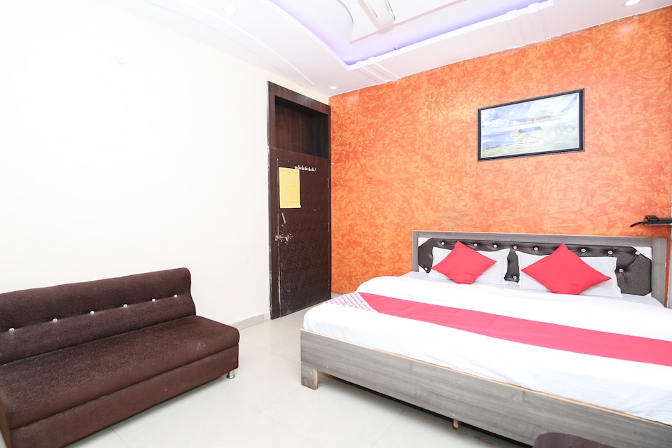 OYO 29188 Hotel Sai Palace, Vijay Nagar - Jabalpur, Jabalpur
