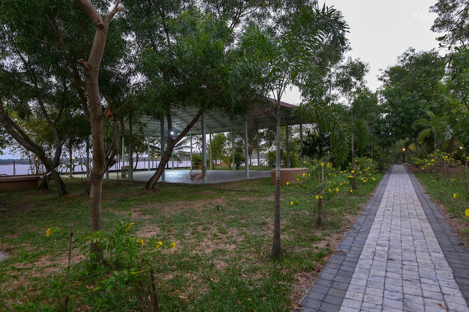 Palette Resort - Grand Ayur Island, NH 47 Alappuzha, Alappuzha