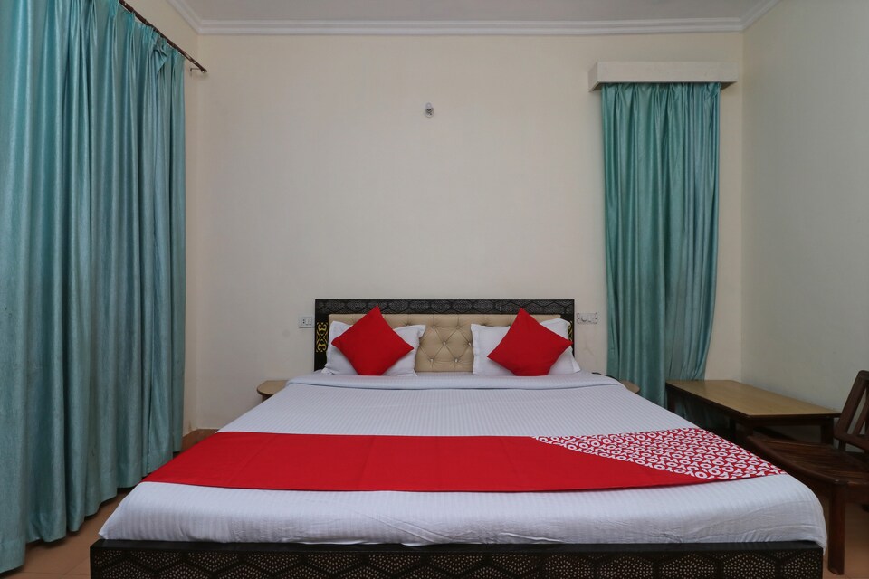 OYO 29204 Hotel Blue Sapphire, Katra, Katra