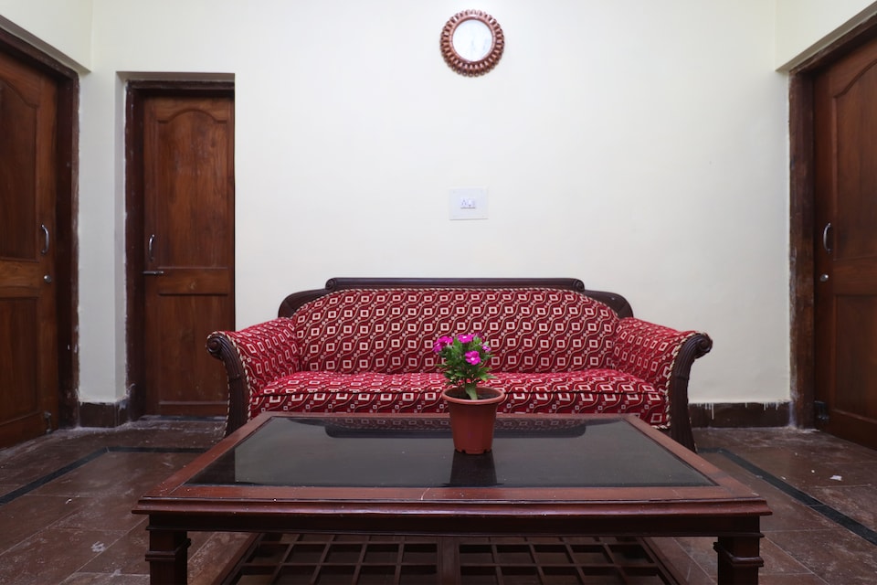 OYO 29205 Bhubaneswar Pride, Nayapalli Bhubaneswar, Bhubaneswar