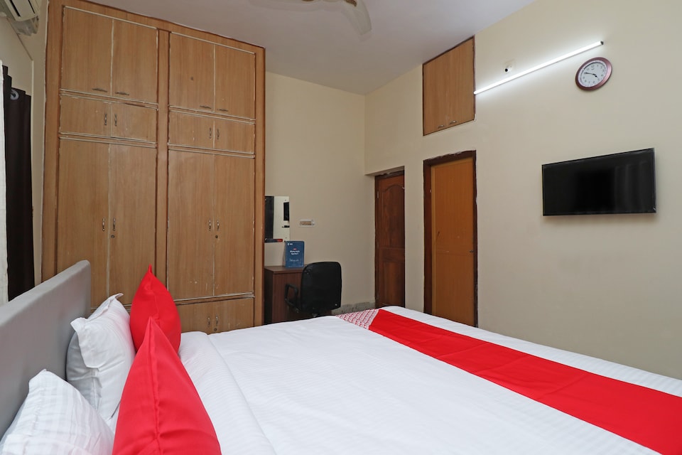 OYO 29205 Bhubaneswar Pride, Nayapalli Bhubaneswar, Bhubaneswar