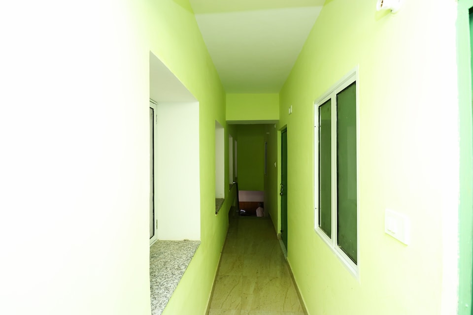 OYO Hotel Arjun, Railway Station Allahabad, Prayagraj