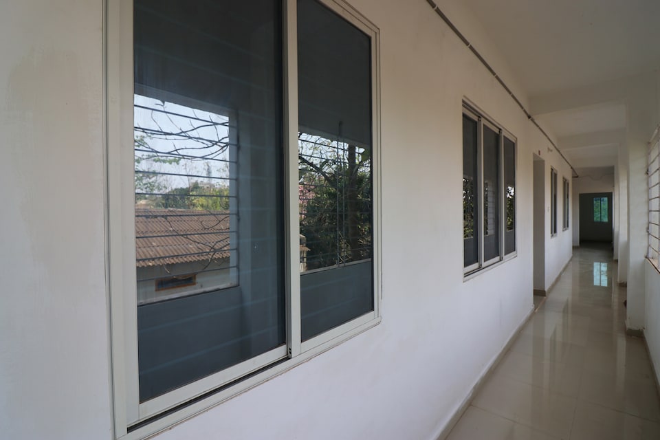 OYO 29227 Sansib Premium, Khandagiri Bhubaneswar, Bhubaneswar