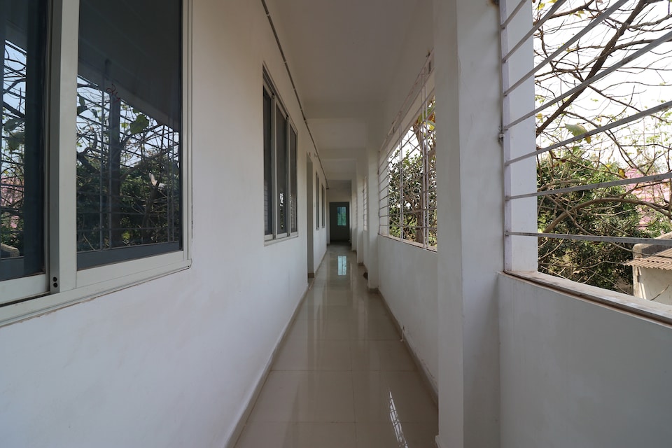 OYO 29227 Sansib Premium, Khandagiri Bhubaneswar, Bhubaneswar