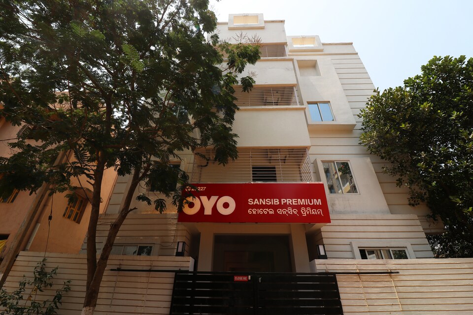 OYO 29227 Sansib Premium, Khandagiri Bhubaneswar, Bhubaneswar