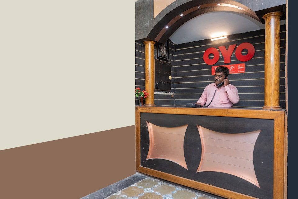 OYO 29231 होटल अग्रवाल, Hamidia Road Bhopal, भोपाल