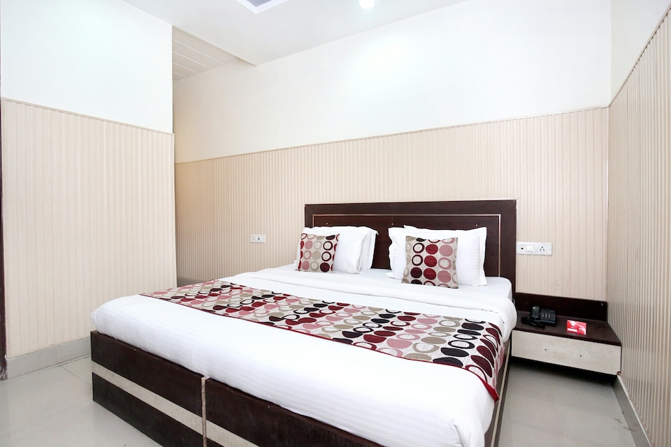 OYO 3390 Hotel Imperial, Bibi Wala Road Bathinda, Bathinda