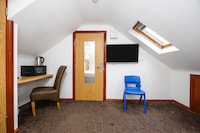 Arinza Hotel, London Ilford