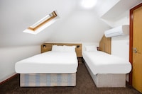 Arinza Hotel, London Ilford