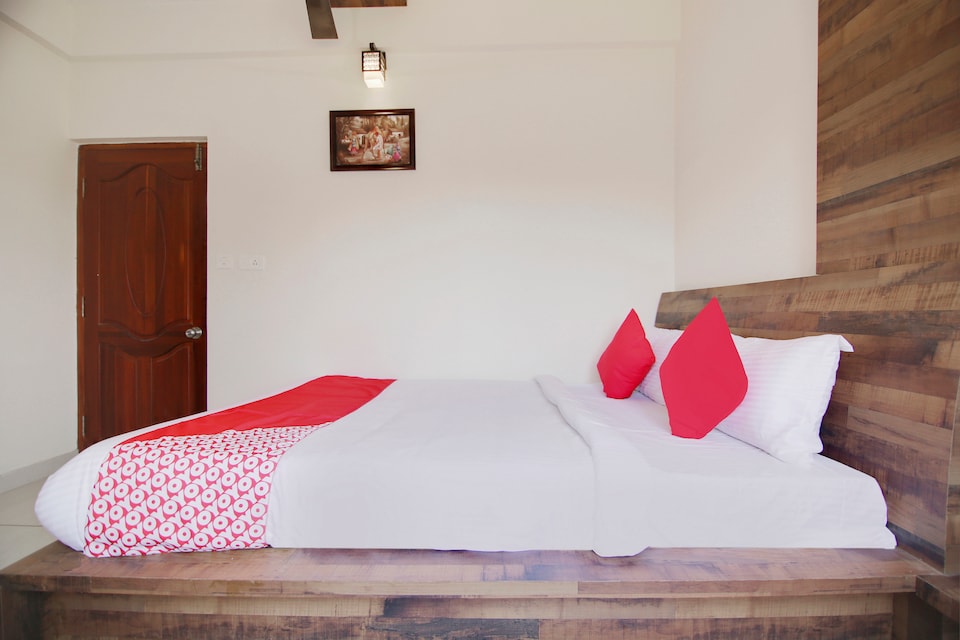 OYO 29254 Colors Stay Inn, Chikmagalur, Chikmagalur