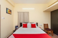 OYO Rithikha Inn Blossoms Near Chennai International Airport