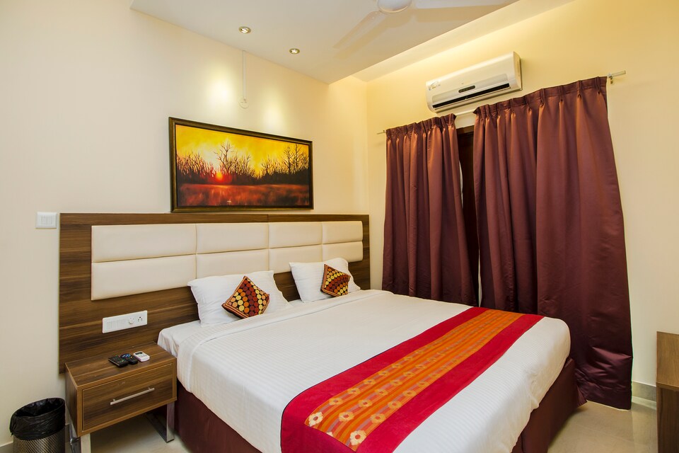 OYO Premium 070 Electronic City Phase 1, Kalyan Nagar Bangalore, Bangalore