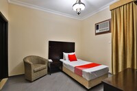 OYO 165 Orchida Al Hamra