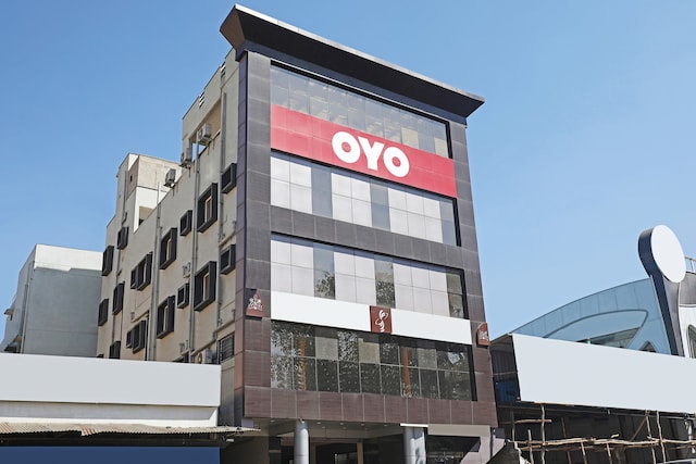 HOTEL O UTSAV PALACE