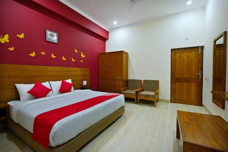 Capital O  29295 Rockwood Resort, Paonta Sahib, Paonta-Sahib