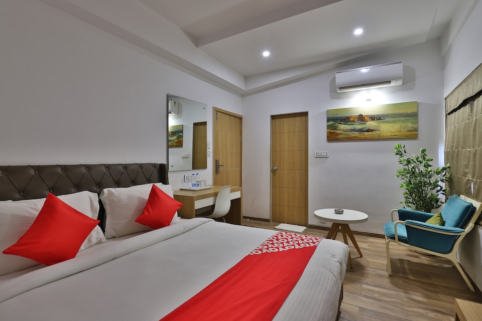 OYO 29305 Hotel Sanskruti Inn, Dwarka, Dwarka