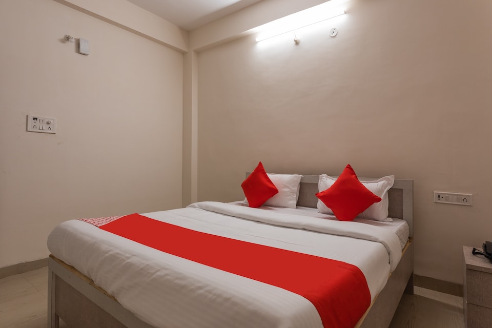 Hotel O Ocean Pearl, Rajendra Nagar, Indore