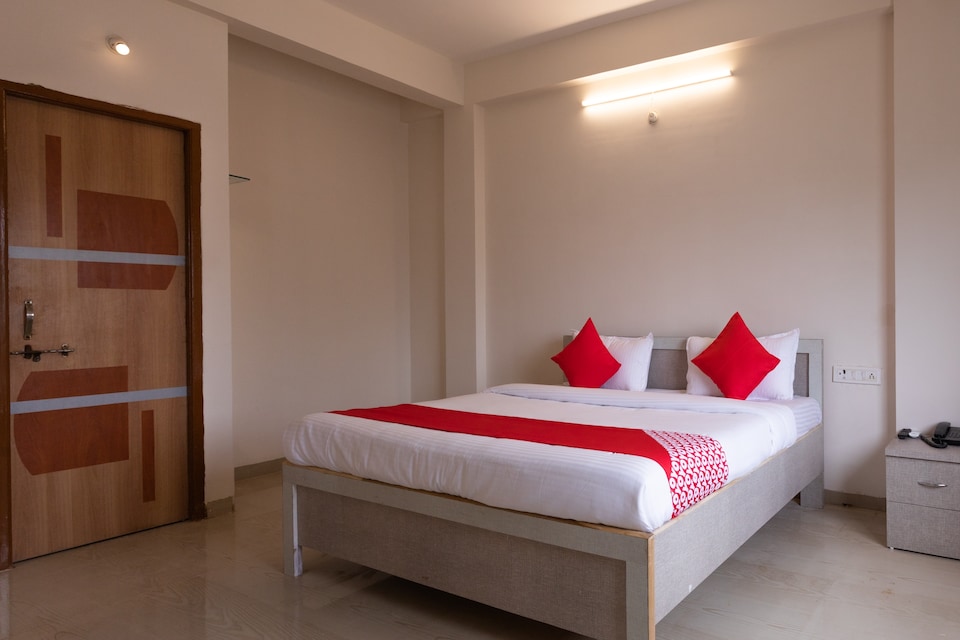 Hotel O Ocean Pearl, Rajendra Nagar, Indore