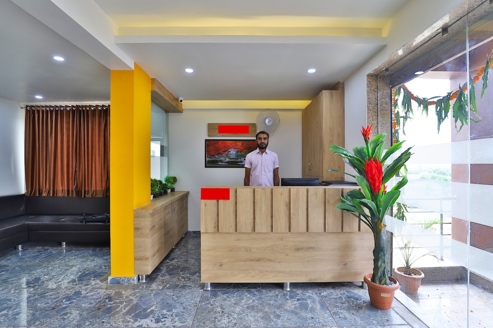 SPOT ON 29336 Hotel Sangam, Vadnagar, Mehsana