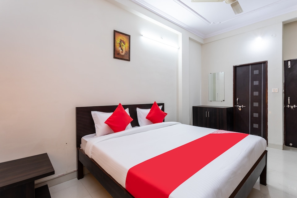 OYO 29344 Rishabh Residency, Indore Bypass Road, Indore
