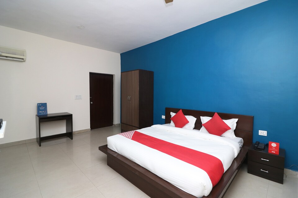 OYO 29376 Hotel Red Diamond, Cyber City Extension, Gurgaon