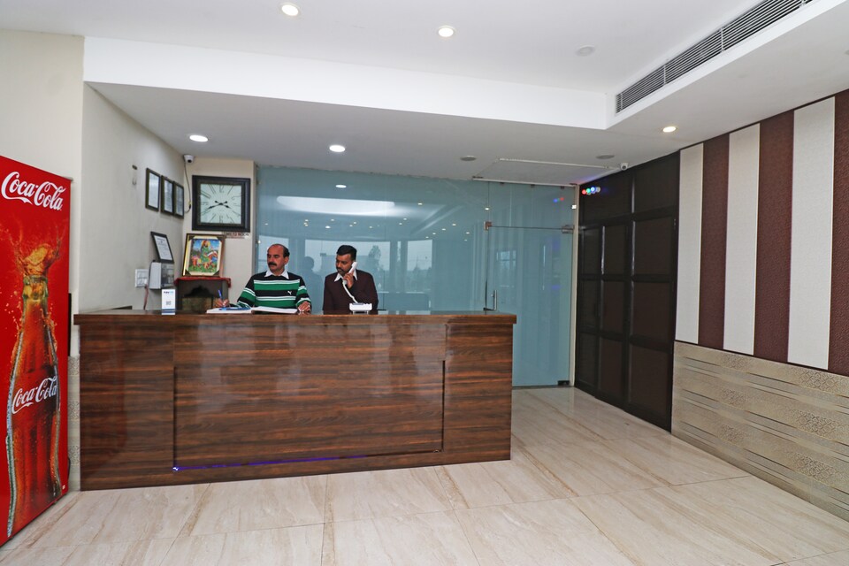 OYO 29383 Hotel Heaven Heights, Una, Una