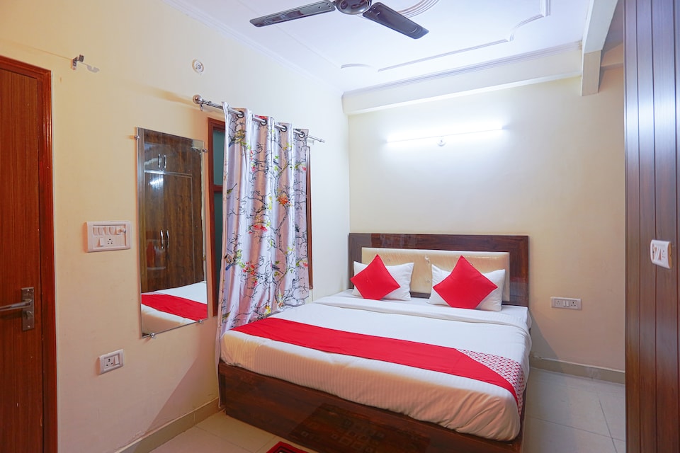 Hotel O Karan Residency , Airport-Dwarka Delhi, Delhi