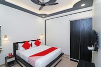 HOTEL O 03 TOWN HOUSE Shaheed Captain Shubham Gupta metro station