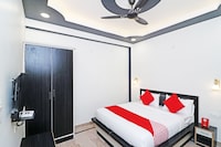 HOTEL O 03 TOWN HOUSE Shaheed Captain Shubham Gupta metro station