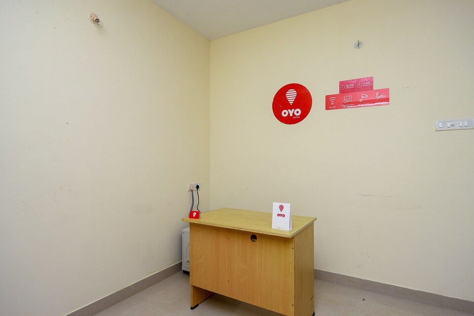 OYO 29425 Residency Inn, GST Chennai, Chennai