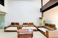 Super Townhouse Narayanaguda Metro Station Formerly Hotel Anshu Grand