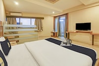 Hotel O New Pride